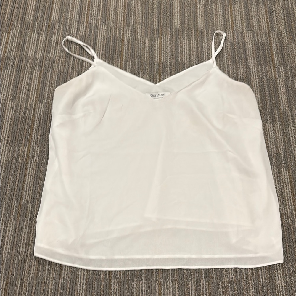 White House | Black Market White Top